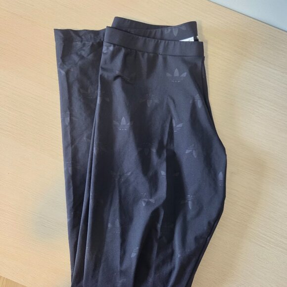 Adidas Trefoil pattern leggings - Picture 1 of 5